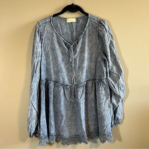 ✨ Altar’d State Women’s Blue Stone Wash Top Medium